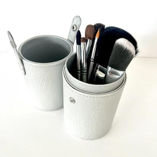 Daniel Sandler Socket and Smoke Brush for Blending Eyeshadow with Precision ? Soft Synthetic Eye Makeup Brush for Crease, Liner, and Smokey Eye Looks ? Cruelty-Free, 14cm