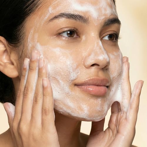 L & L Supplement EggSilk Egg Soap Radiance Bar with Yolk Extract | For Smooth, Glowing Skin | Gentle for Face & Body, All Skin Types | Sulfate-Free, Cruelty-Free, Clean Beauty | 80g