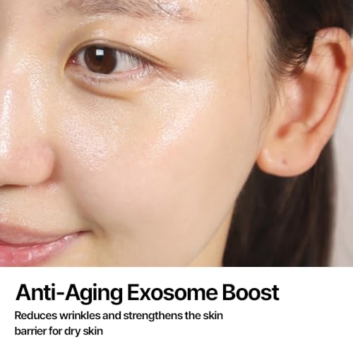 EVE LOM Cleansing Oil Capsules | Oil based facial cleanser that dissolves all traces of impurities and make-up including waterproof. Hydrates the skin for up to 12 hours after use. Capsule shell is fully biodegradable.