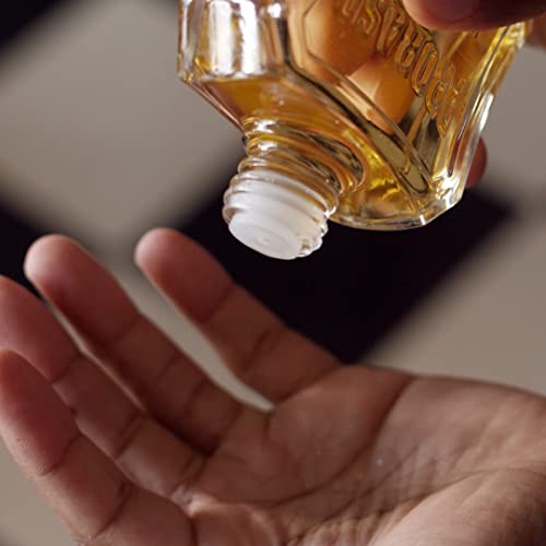 Proraso After Shave Lotion - Sandalwood Oil & Shea Butter - Moisturizing & Nourishing After Shave Splash for Coarse Beards or Hard - Premium Italian Shaving for Men - 3.4oz
