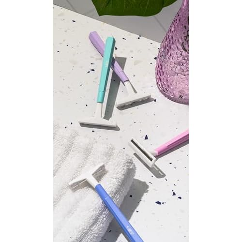BIC Silky Touch 3 Women's Disposable Razors, With 3 Blades, Pretty Pastel Razor Handles, 1 Count Value Pack of Shaving Razors