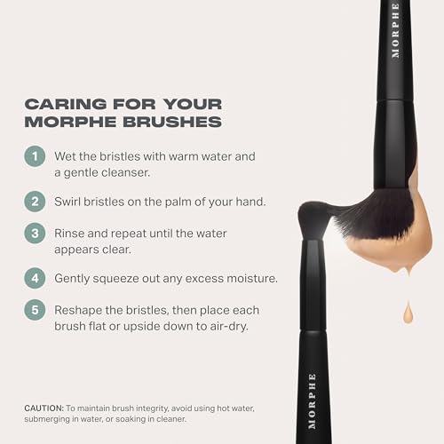 Morphe M310 Large Soft Fan Highlighter Brush - Extra-Wide Makeup Brush with Natural Bristles for Highlighting & Powder Application (1 Count)