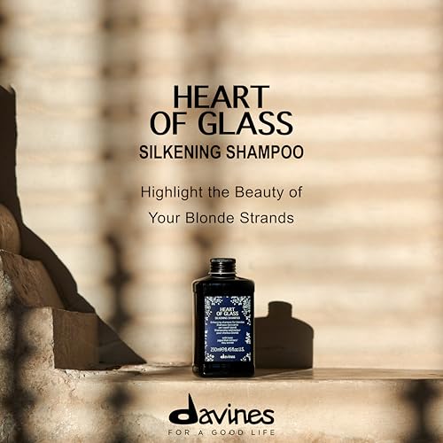 Davines Heart of Glass Silkening Shampoo, Enhancing Blue Shampoo for Blonde & Silver Hair - Gentle Cleanser with Jagua Blue Extract Balances Tones, Illuminates & Nourishes Weightlessly