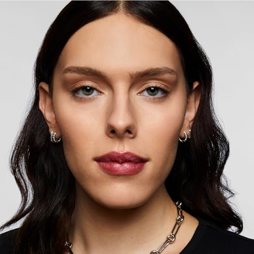 Milk Makeup Pore Eclipse Matte Setting Spray ? Blurs Pores, Controls Shine + Sets Makeup for Up to 16 Hours ? Long-Lasting, Oil + Alcohol-Free Facial Mist for a Soft, Matte Finish