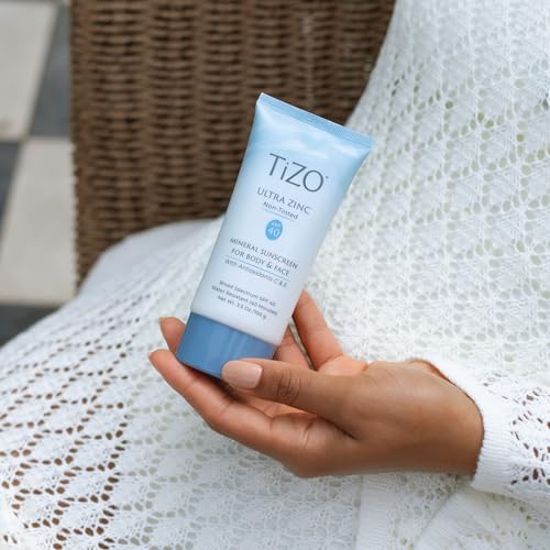 TiZO¢ç Ultra Zinc | Non Tinted | Broad Spectrum SPF 40 for face and body | UVA and UVB protection | 20% Zinc Oxide formula | All Skin Types | 3.5 oz/100 g
