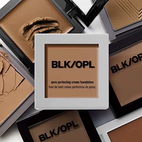 BLK/OPL TRUE COLOR Pore Perfecting Powder Foundation SPF 15, Nutmeg ? enriched with Vitamins C & E, cruelty-free