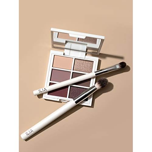 ILIA - Shadow Brush | Flat, Tapered Head Made with FSC Certified Wood, Aluminum, + Soft, Vegan Bristles | Pack, Press, + Sweep Eyeshadow | Expertly Crafted | Non-Toxic, Vegan, Cruelty-Free, Recyclable