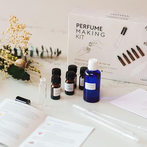 Perfume Making Kit Create Your Own Signature Perfume with 5 Premium Fragrance Oils, Perfumer¡¯s Alcohol, Reusable Glass Atomiser, and Custom Naming Stickers