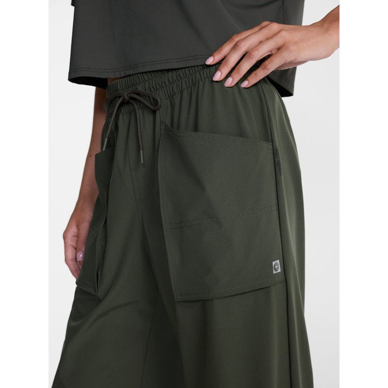 Women's Ripstop Utility Pants with Exposed Pockets and Adjustable Hems