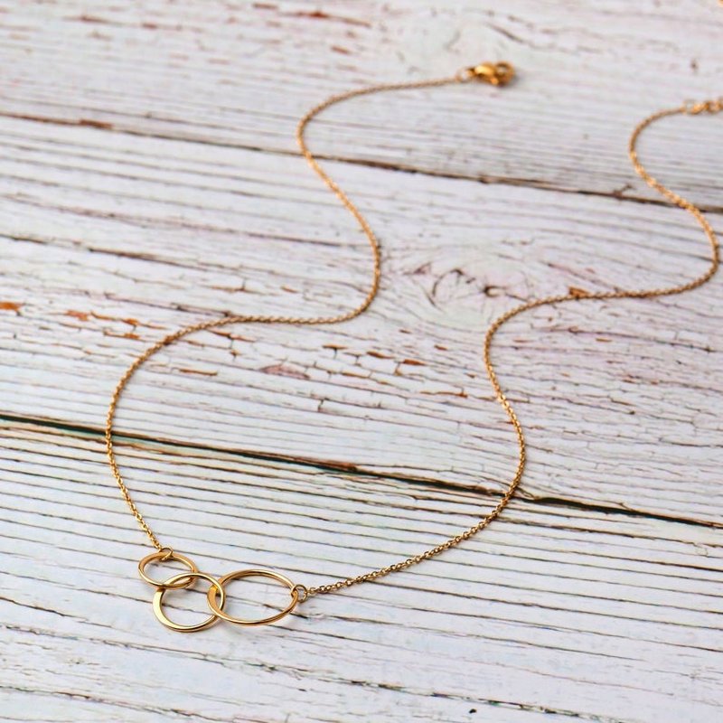 Dainty Interlocking Circle Jewelry Set for Mothers Day and Birthdays