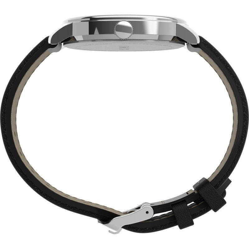 Timex Men's Easy Reader Bold Watch with Black Leather Strap, Indiglo Light, Water Resistant 50m