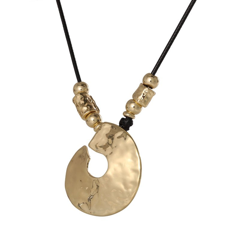 Jessica Simpson Women's Disc Pendant Necklace - 20 Inch Gold Chain with Extender