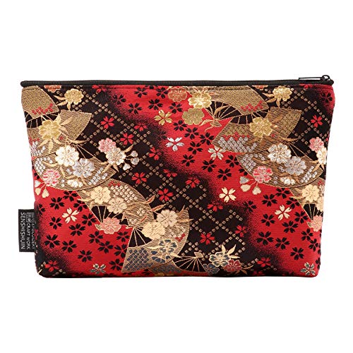 Brocade zipper pouch, lined with Nishijin brocade, size M. (Beniogizakura)