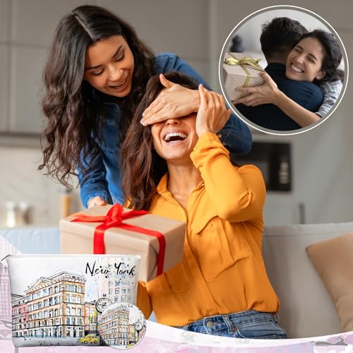 36 Set New York Souvenirs Gifts Bulk City Cosmetic Bag Nyc Makeup Mirrors Souvenirs from USA Women New York Makeup Bag Birthday Party Favors Trip Journey Gifts for Friend Sisters
