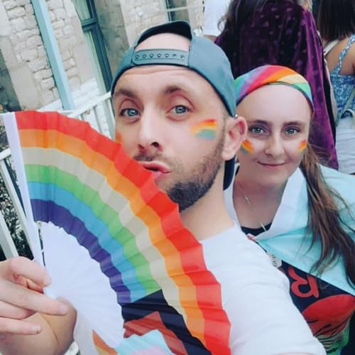 Rainbow Face Paint Set, 4 Count, Pride Face Paint Stick for LGBT Pride Month Celebrations Party, Rainbows Makeup Gay Pride Rainbow Crayon for Body