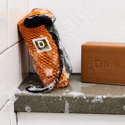 Duke Cannon Supply Co. Holiday Limited-Edition Santa's Pipe Smoke Big Brick of Soap - 10oz Holiday Soap Bar with Tactical Scrubber | U.S. Military-Grade Pouch | Coarse and Soft Mesh