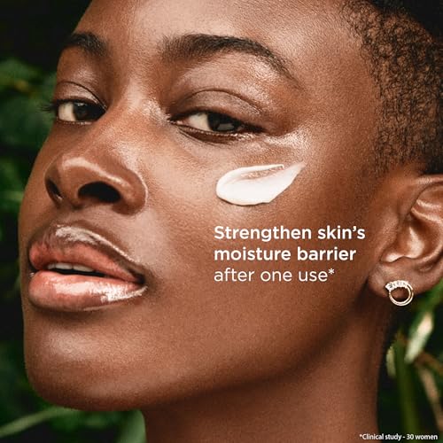 Clarins Multi-Active Day Cream SPF 15 with Niacinamide | Smooth Fine Lines | Visibly Tighten Pores | Even Tone and Texture | Boost Glow | Strengthen Moisture Barrier | All Skin Types | 1.7 Ounces