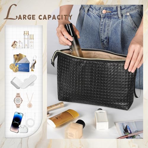 Large Makeup Bag with Wrist Strap, PU Leather Cosmetic Bag, Travel Toiletry Pouch for Women, Gifts for Mom/Sisters/Friends/Bridesmaid (Small Plaid)