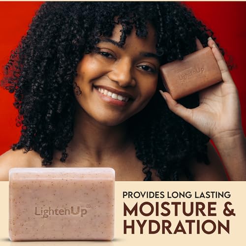 OMIC LightenUp, Exfoliating Soap - 200g / 7fl oz - Skin Brightening Soap, Cleansing Bar, Formulated to Fade Dark Spots, with Apricot, Glycerin, Coconut Oil