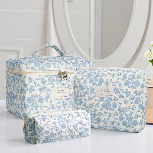 Makeup Bag Toiletry Bag Cosmetic Bag Cute Preppy Stuff Things for Teen Girls Large Make Up Pouch Floral Quilted Skincare Bags Organizer Travel Essentials for Women Gifts for Women