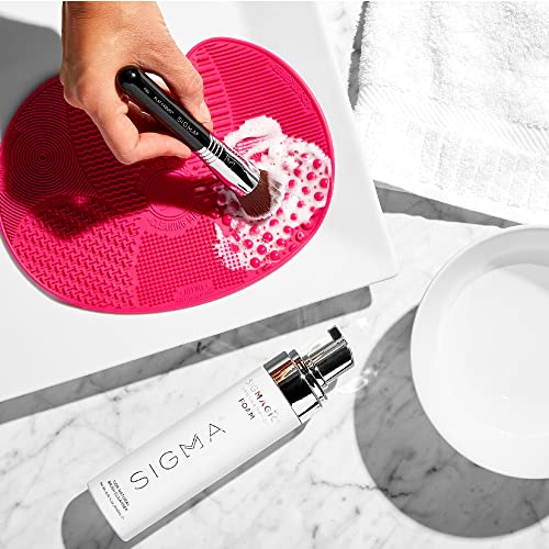 Sigma Beauty Sigmagic Foam Makeup Brush Shampoo ? Makeup Brush Cleaner Solution with Professional Grade Formula to Remove Makeup Residue and Build Up on Brushes & Sponges (6.76 FL Oz)