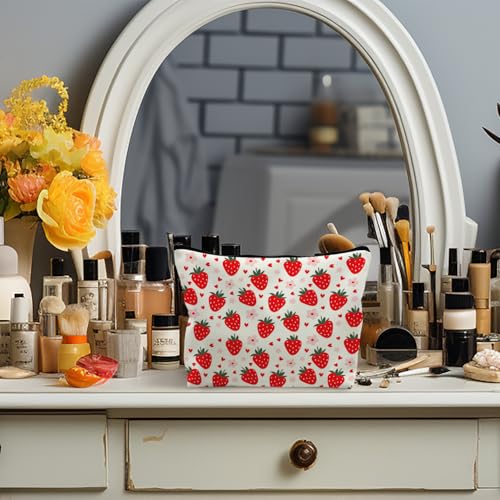 Red Strawberry Makeup Bag Cosmetic Bag, Cute Strawberry Stuff, Strawberry Gifts for Women, Cut Strawberry Small Makeup Bag for Purse (PU)