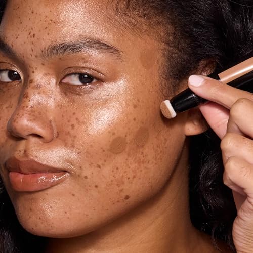 MCoBeauty - Instant Contour Cream Bronzer - Medium to Dark Shade - Cream Stick with In-Built Cushion Applicator for Cheekbones and Face Contour - Concealers & Neutralizing Makeup