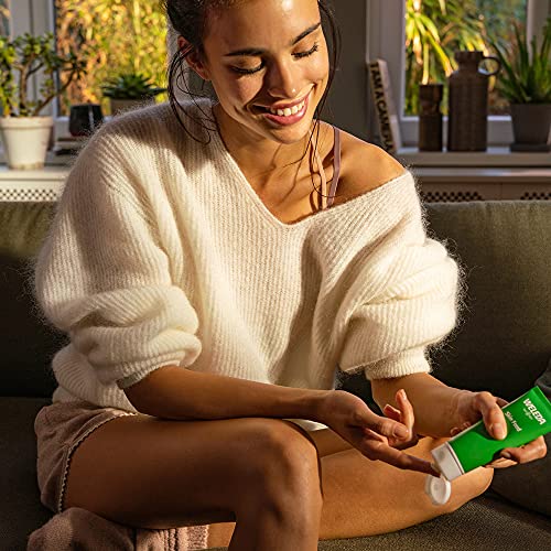 Hydrating Sugar Body Scrub for Women ? 3-in-1 Exfoliating & Moisturizing Body Wash ? Bella & Bear Goddess ? Vegan, Cruelty-Free ? Smoothing & Polishing Skin