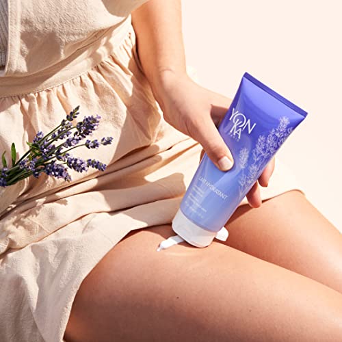 Yon-Ka Lait Hydratant Body Milk | Hydrating and Regenerating Body Lotion with Glycerin and Sweet Almond Oil | Nourish Dry Skin | 7.07 oz