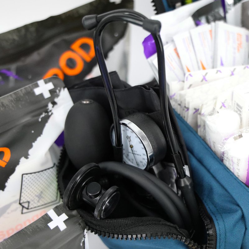 Compact Trauma First Responder EMS Bag with Standard Fill Kit - Multiple Colors