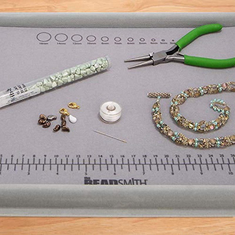 Jewelry Making Bead Tray for Treasure Mat - 11 x 14 Inches with Cover