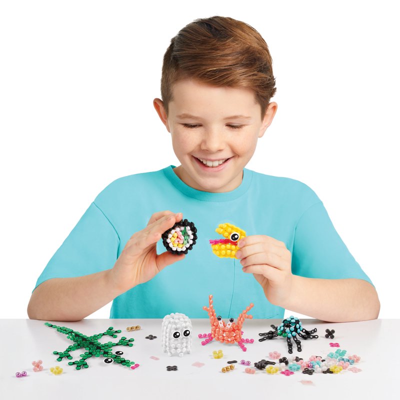 Kids DIY Construction Set with 650 Flexible Pieces for Creative Builds - Ages 6+