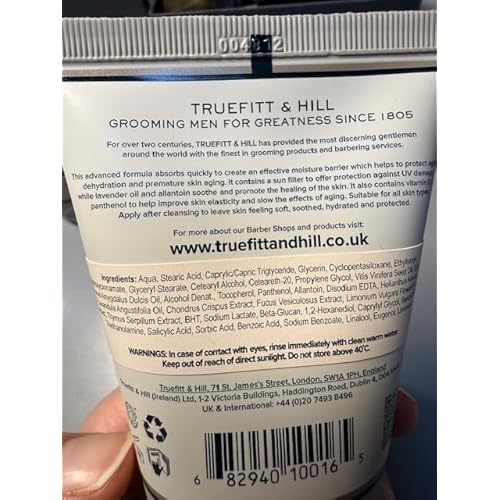 Truefitt & Hill Skin Control - Advanced Facial Moisturizer - Moisturizing and Soothing Application, Vitamin E and Panthenol to Reduce Premature Skin Aging, Promotes Skin Healing - 3.4 oz.