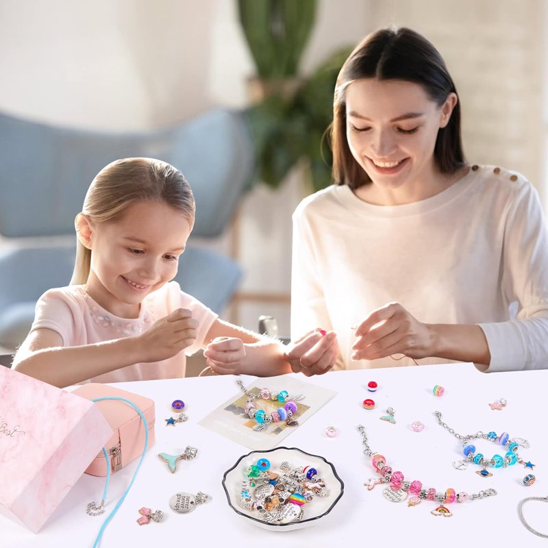 Kids Jewelry Making Kit for Girls, 68 Pcs Craft Set with Bracelets & Charms