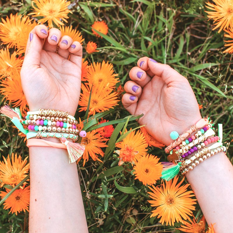 Neon Bead & Charm Jewelry Making Kit for Kids - Create Up to 10 Bracelets