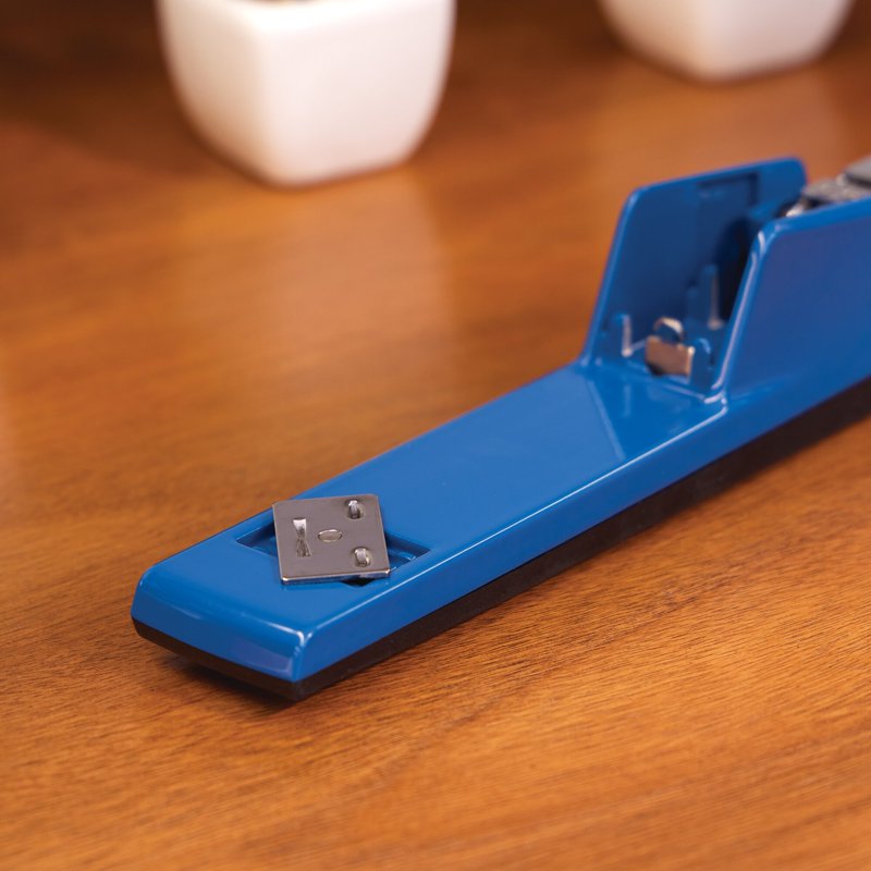 Swingline 747 Classic Desktop Stapler 30 Sheets Full Size Blue Office Supplies