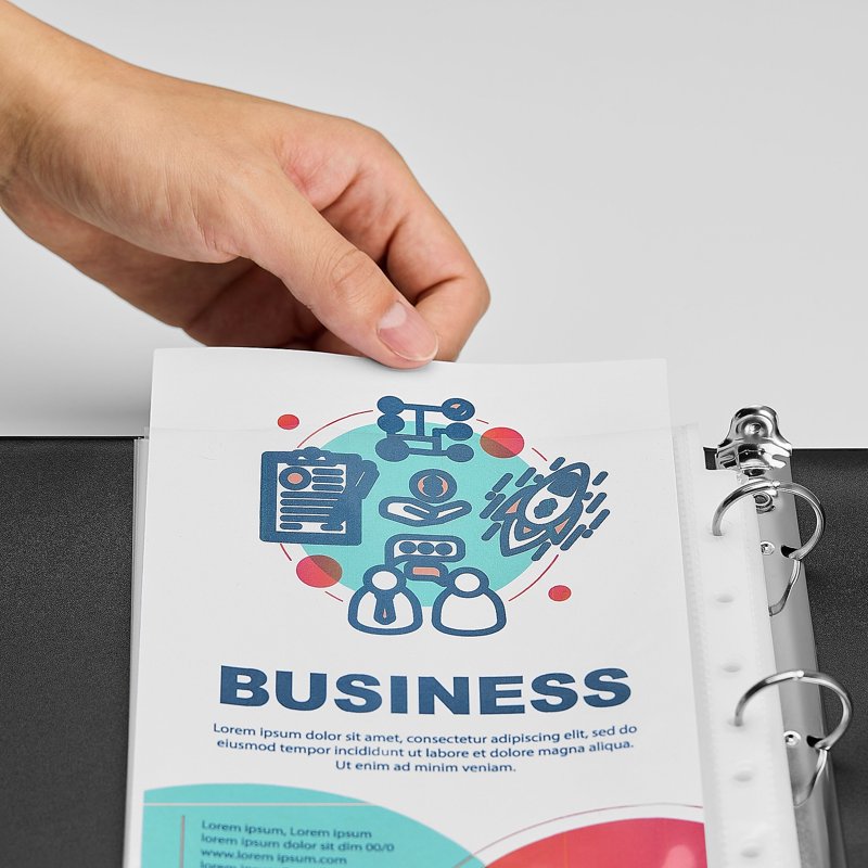 7-Hole Punched Clear Sheet Protectors 5.5 x 8.5 Inches - 75 Pack