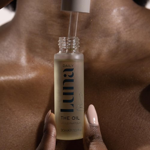 Luna Daily The Everywhere Oil 30ml | Natural Body Moisturizer | Treatment for Scars, Shaving, Stretch Marks, and Ingrown Hairs
