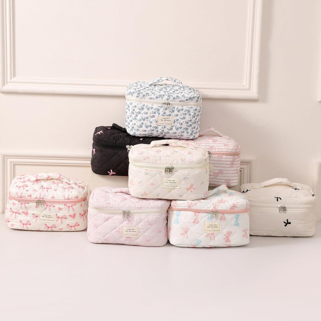 uekeboag Large Travel Quilted Makeup Bag for Women, Floral Cotton Cosmetic Bag, Coquette Aesthetic Floral Toiletry Organizer Bag