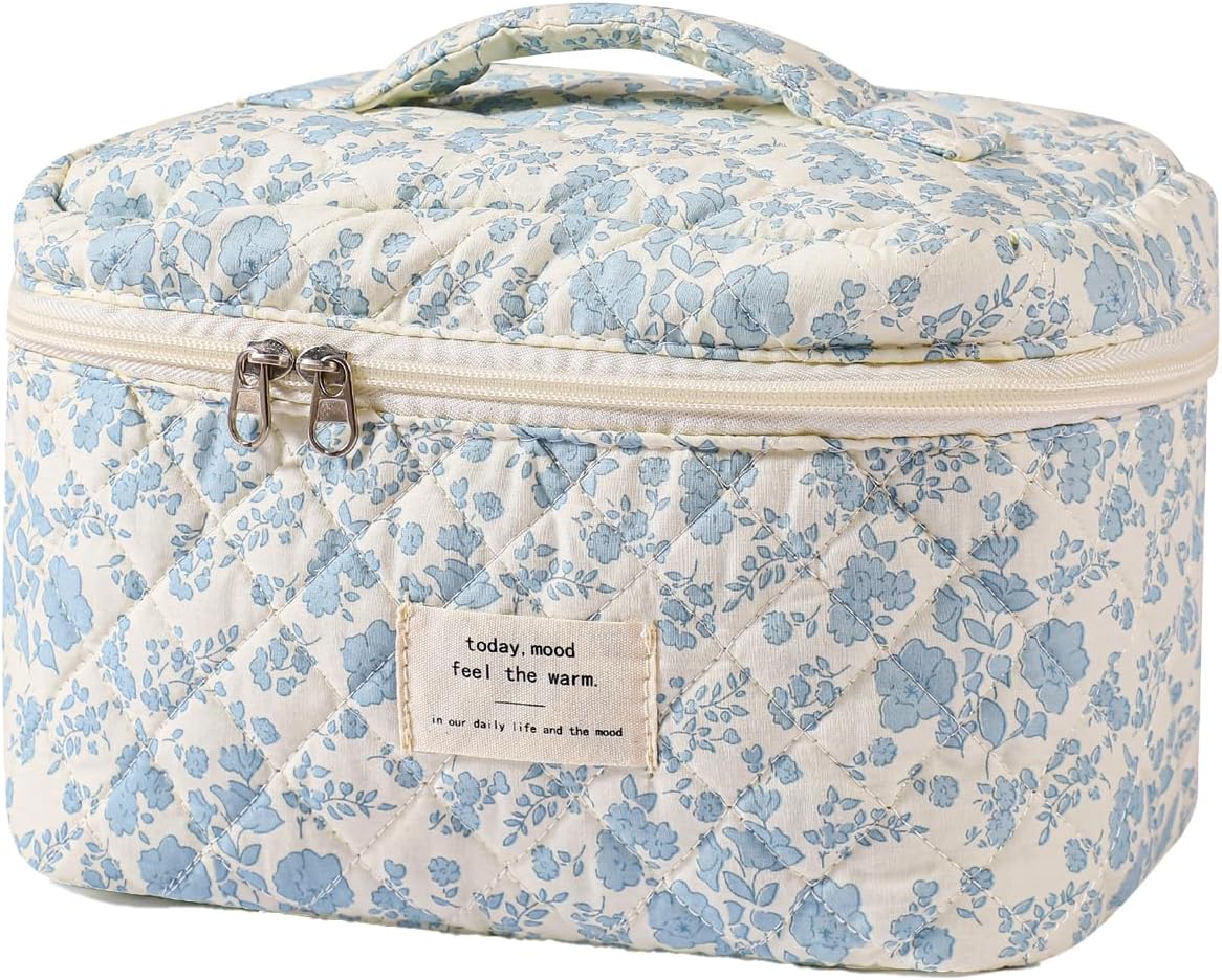 uekeboag Large Travel Quilted Makeup Bag for Women, Floral Cotton Cosmetic Bag, Coquette Aesthetic Floral Toiletry Organizer Bag
