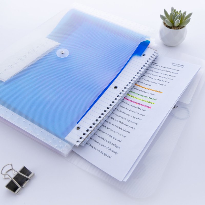 Rainbow 7-Pocket Expanding File Folder with Tabs & Closure - 12 Pack