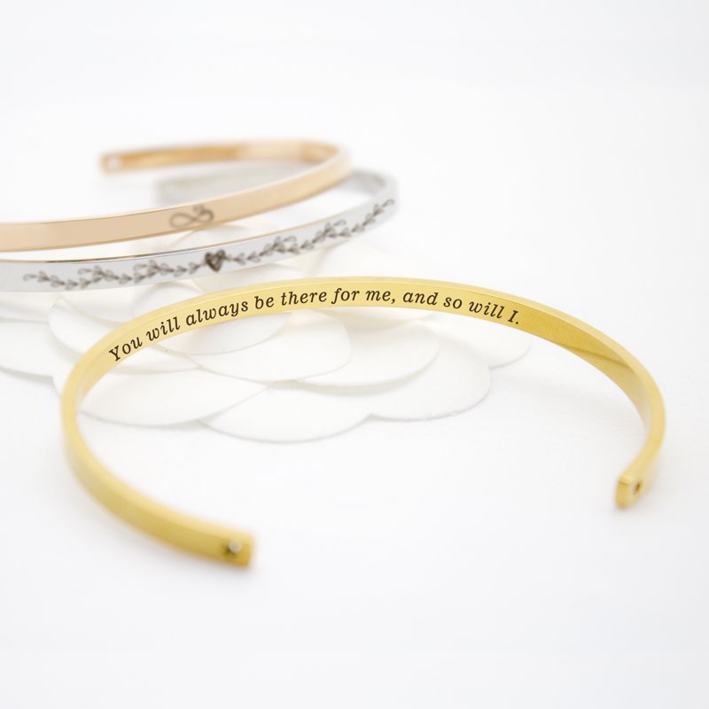 Adjustable Mother's Day Gift Bracelet Set - Heart Vines Icon, Engraved 'Best Child Ever' - Multiple Colors & Styles
