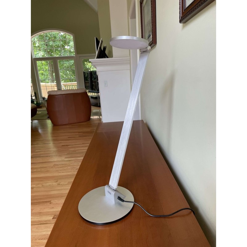 Foldable LED Desk Lamp with Hinged Arm, 900 Lumens, 12W, Silver Finish
