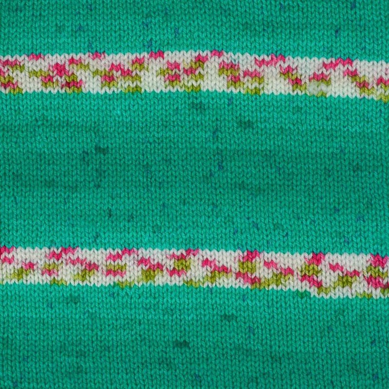 Self-Patterning DK Weight Yarn for Crocheting & Knitting - Multiple Colors