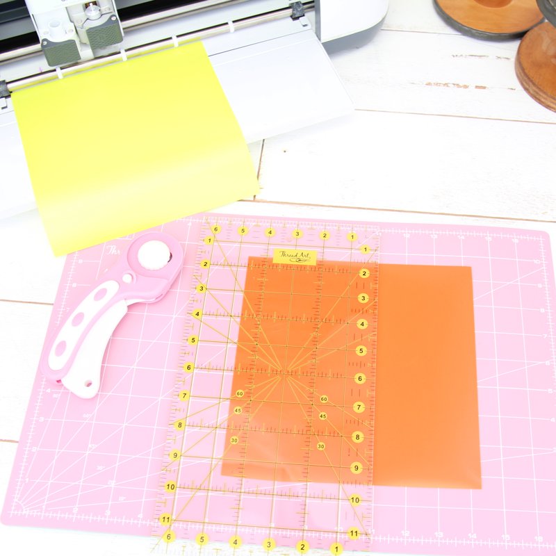 Rotary Cutter Set with 45mm Blade, Self-Healing Cutting Mat & Quilting Ruler