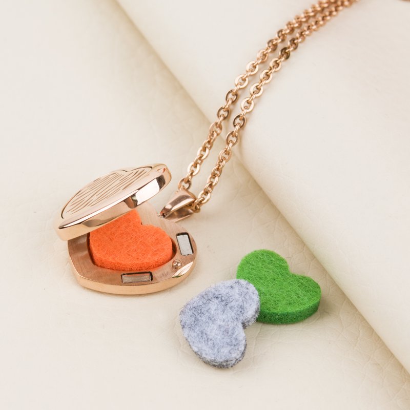 Aromatherapy Necklace with Diffuser Pendant and Reusable Felt Pads - Gift Set