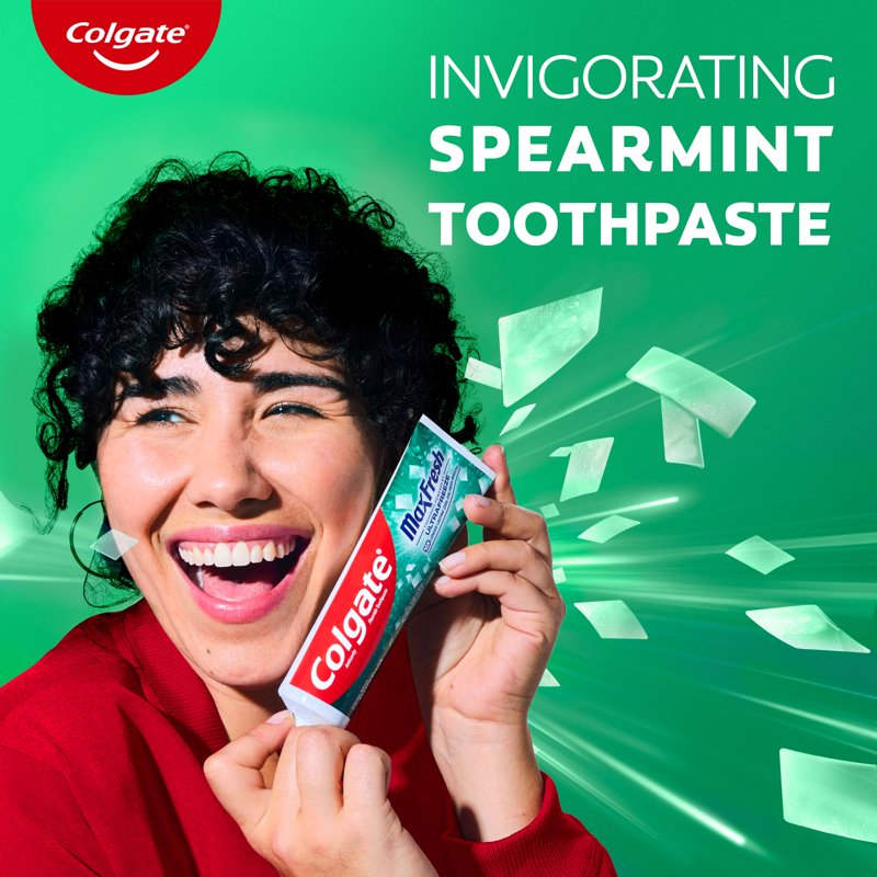 Colgate MaxFresh Clean Mint Toothpaste 3 Pack - Long-Lasting Cool, Fluoride Cavity Protection