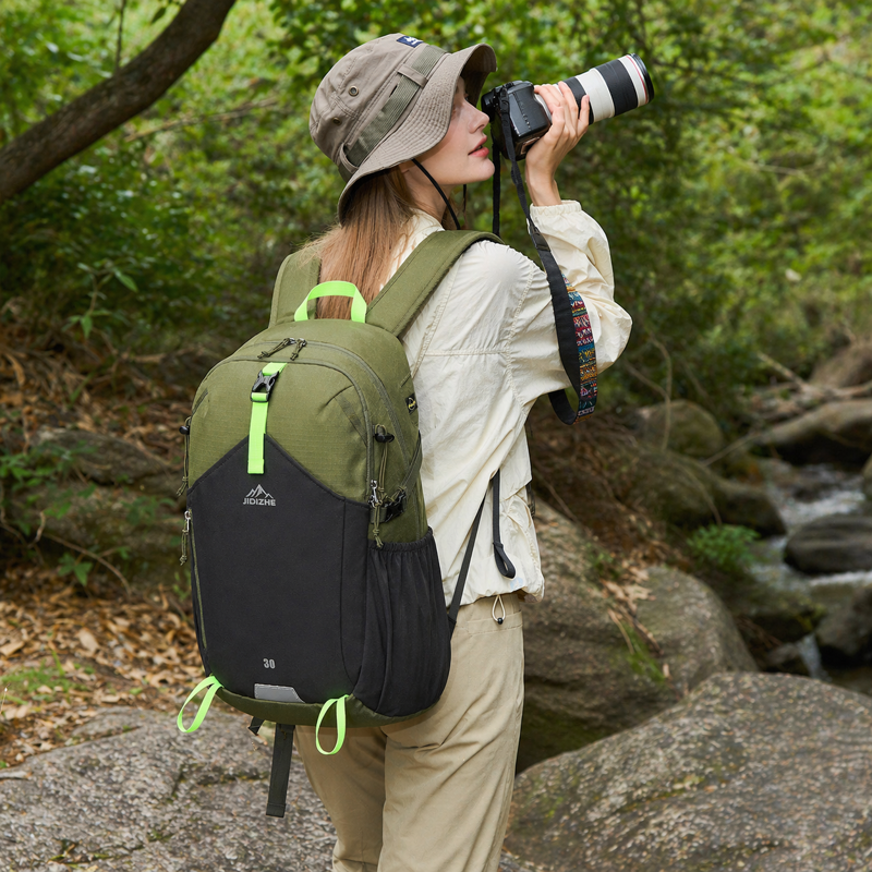 Lightweight Water-Resistant Hiking Backpack for Men & Women - Large Capacity Outdoor Travel Bag