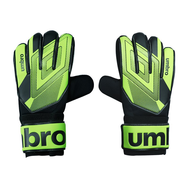 Junior Goalie Gloves with Latex Palm - Green, Medium | Umbro Soccer Training