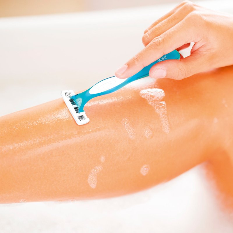 Women's 4-Blade Disposable Razor Set with Travel Cover - Pack of 3, 10, 7 Variants